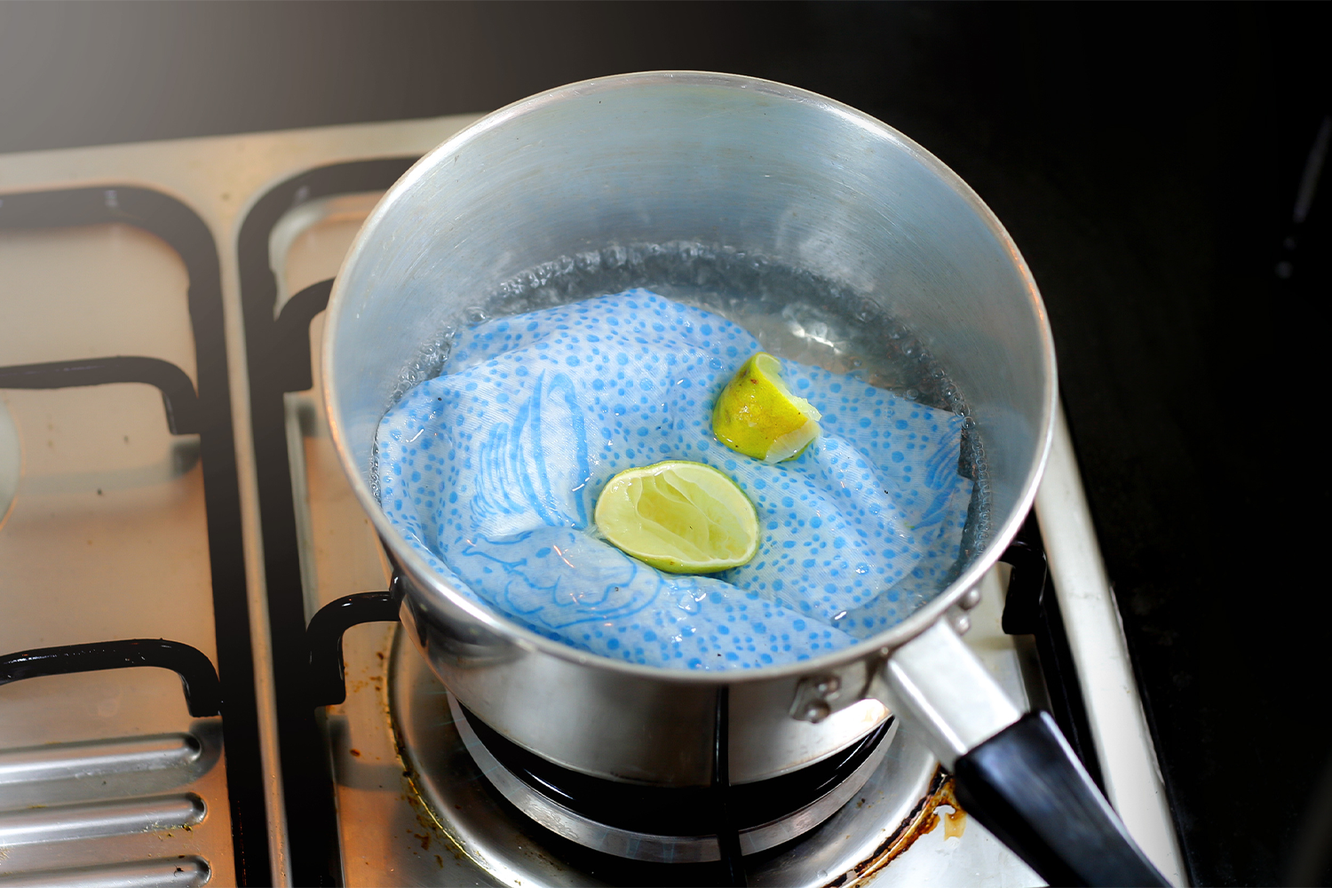 Boiling Lemons for Weight Loss
