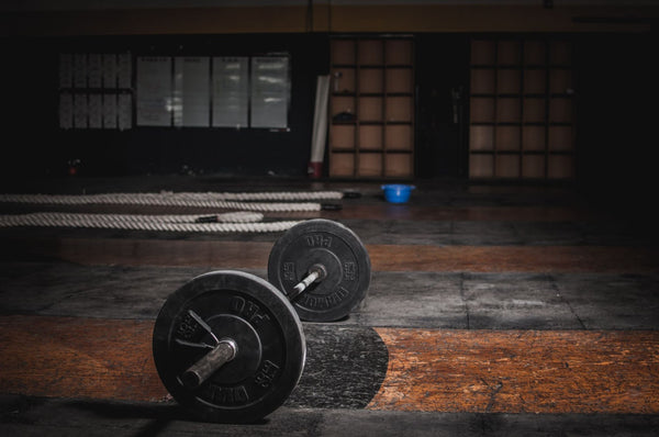 This Single Leg Deadlift Exercise Will Help You Tone Just in Time for Summer